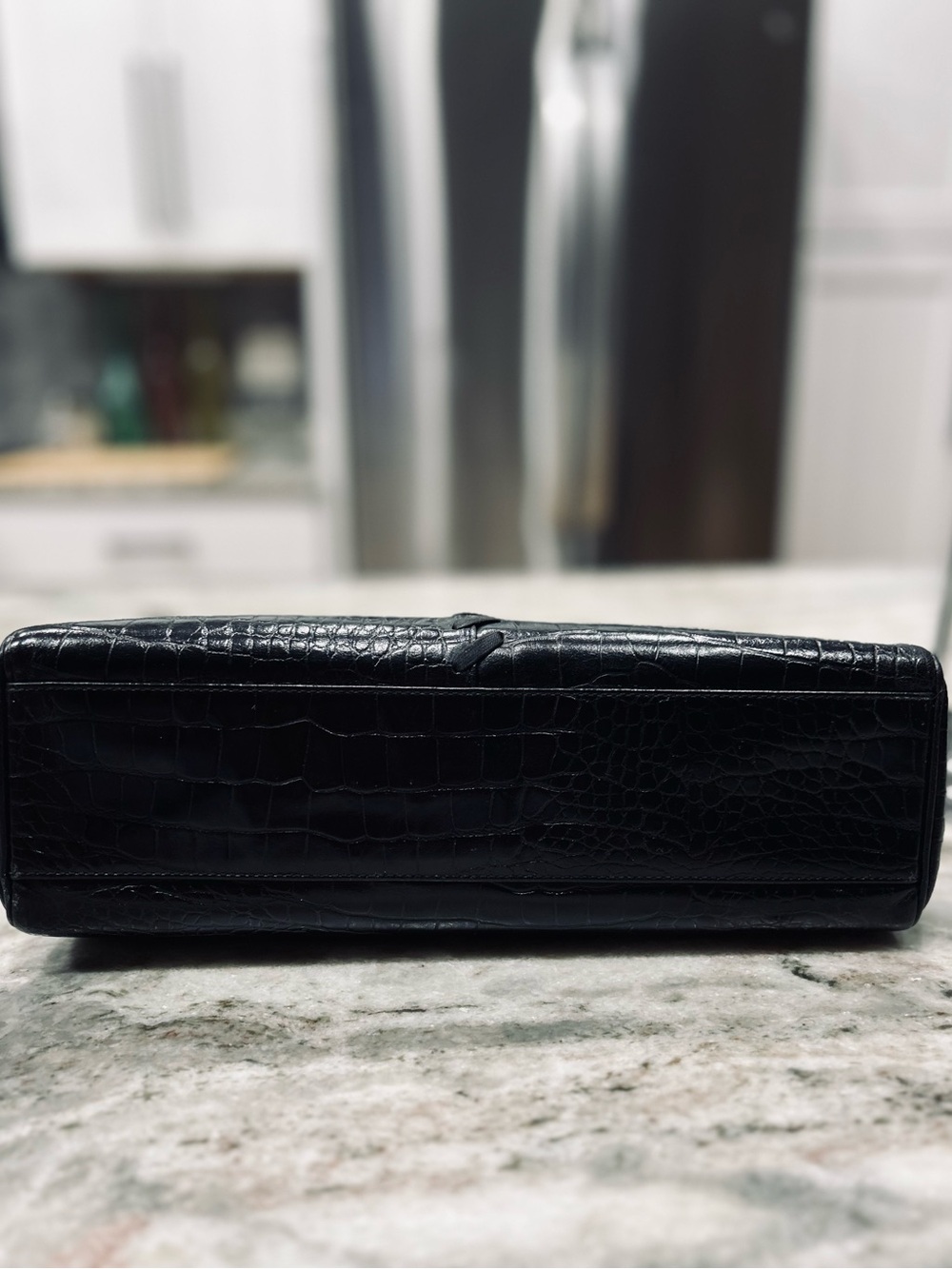 Yves Saint Laurent Authentic Elegant Black Crocodile Embossed Top-Handle Bag - Picture 10 of 14
